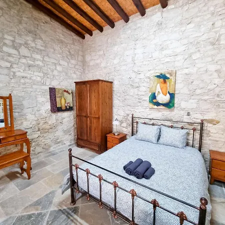 Apartamento Aphrodite's Pool Retreat *