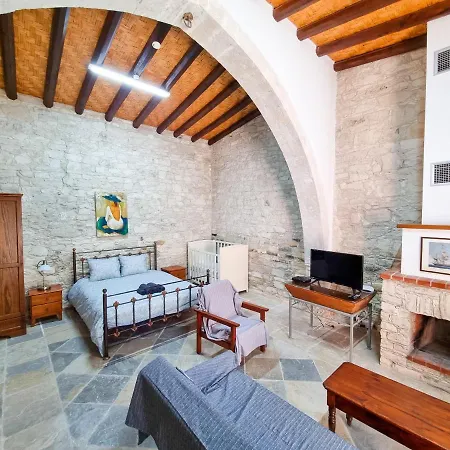 Aphrodite's Pool Retreat Appartement *