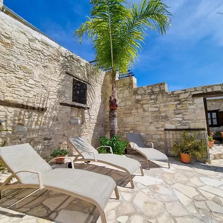 Appartement Aphrodite's Pool Retreat