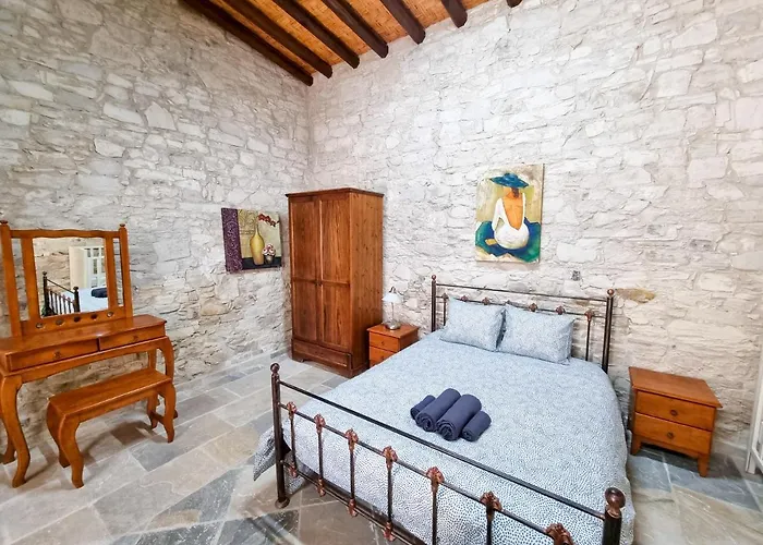 Apartamento Aphrodite's Pool Retreat *