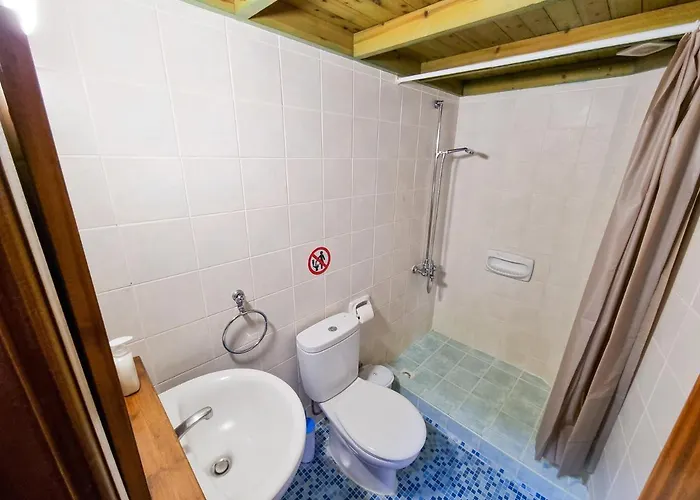 Aphrodite's Pool Retreat Apartamento *