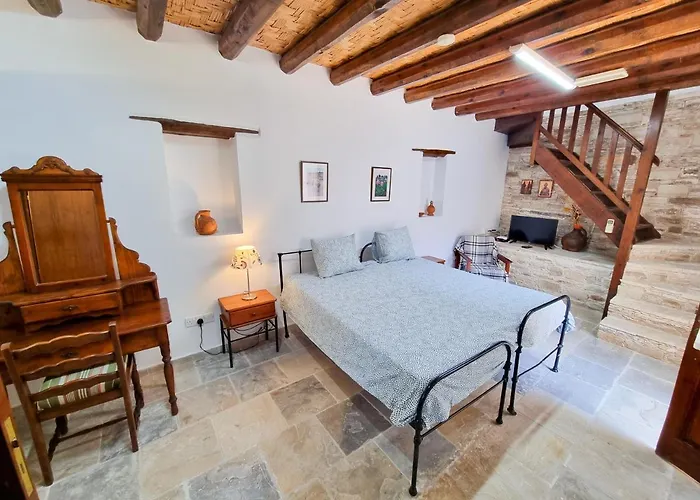 Aphrodite's Pool Retreat Apartamento *