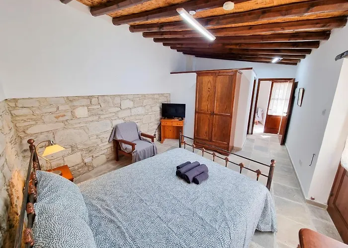 Aphrodite's Pool Retreat * Skarinou